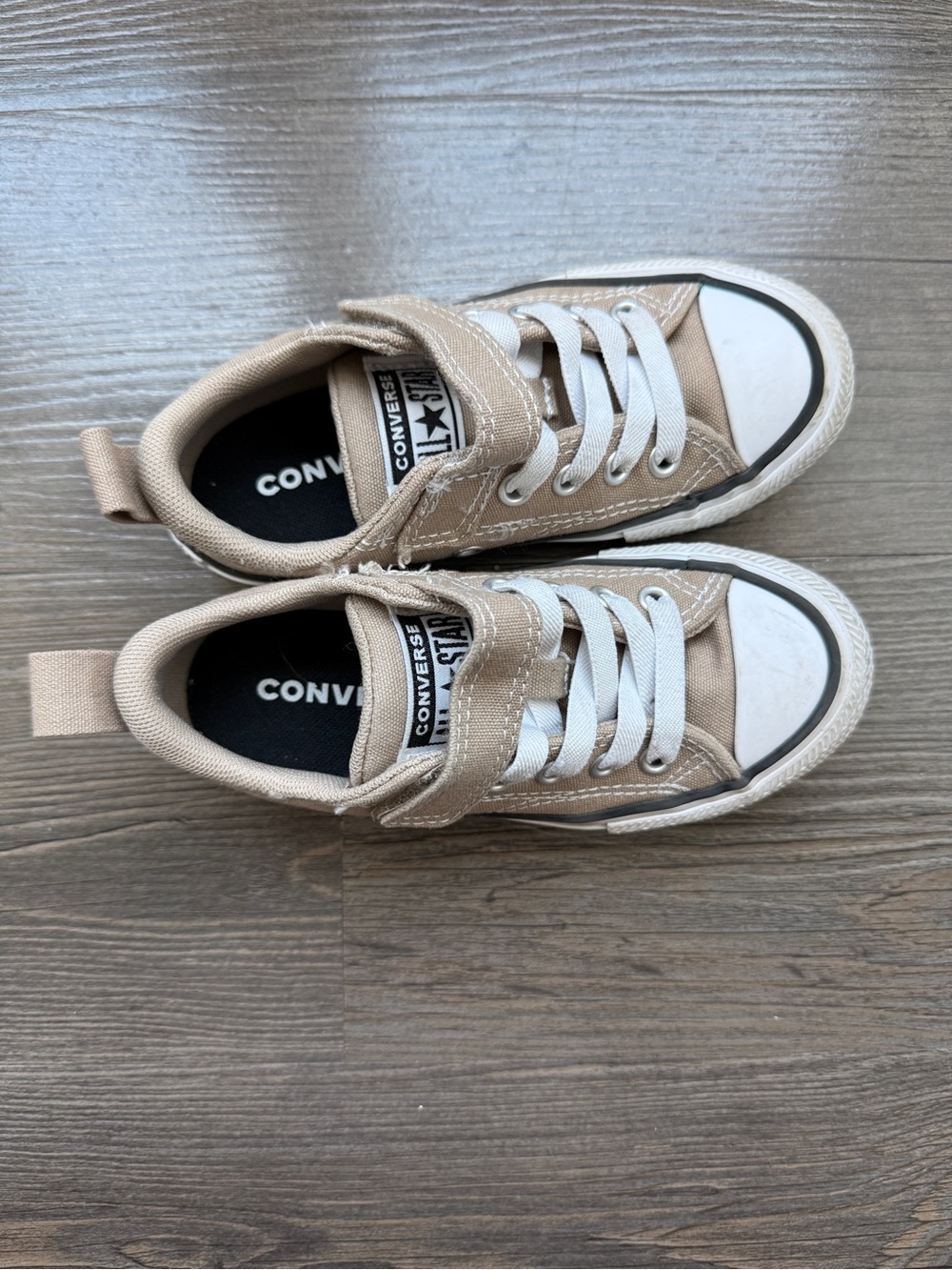 Converse Kids Beige/Tan Low Top Sneakers